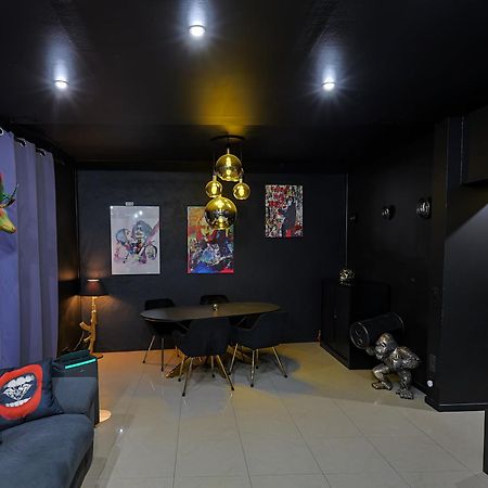 Appartement Pop Art - Asterix,Cdg,Chantilly,Disney La Chapelle-en-Serval Exterior foto