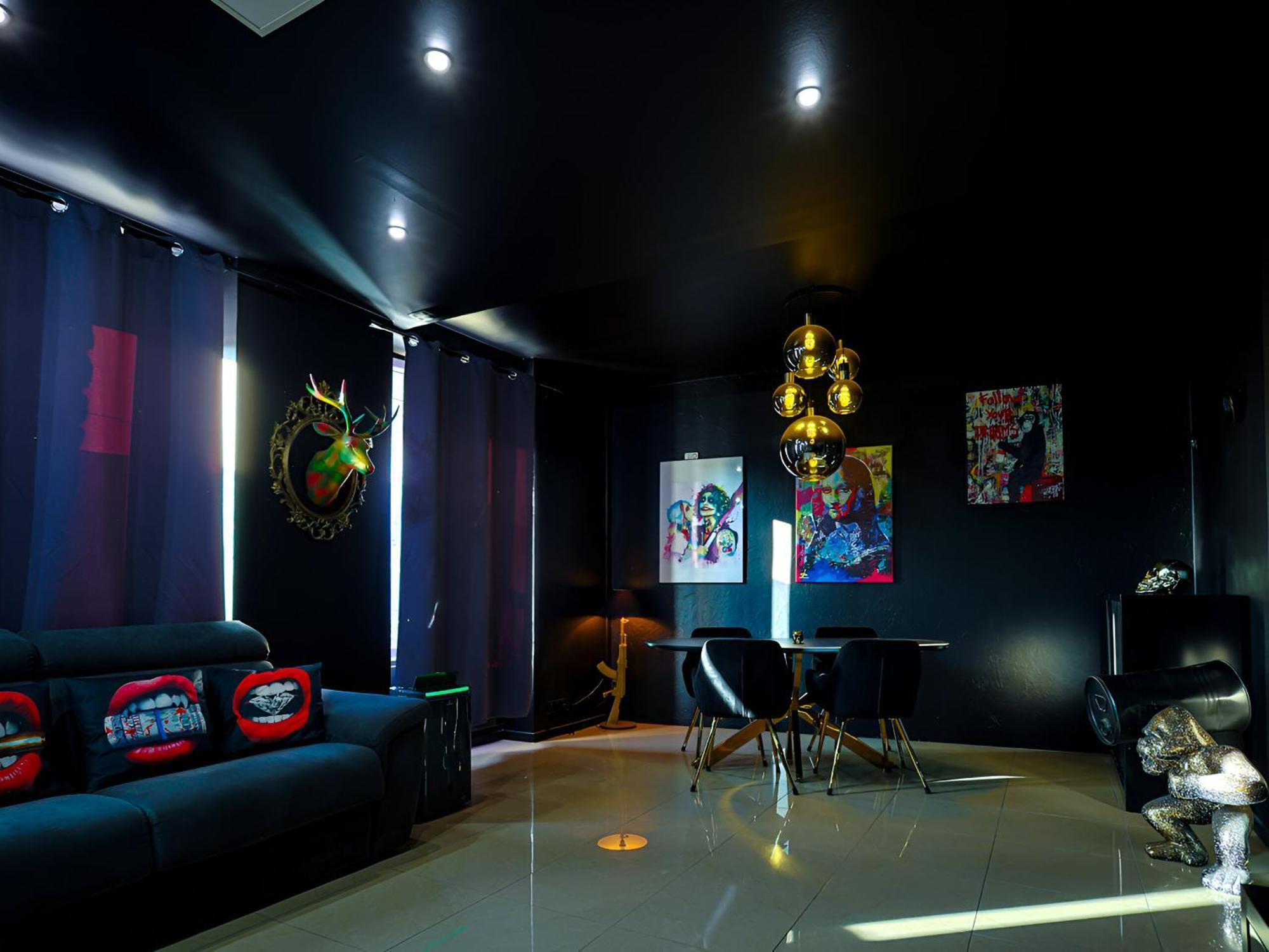 Appartement Pop Art - Asterix,Cdg,Chantilly,Disney La Chapelle-en-Serval Exterior foto