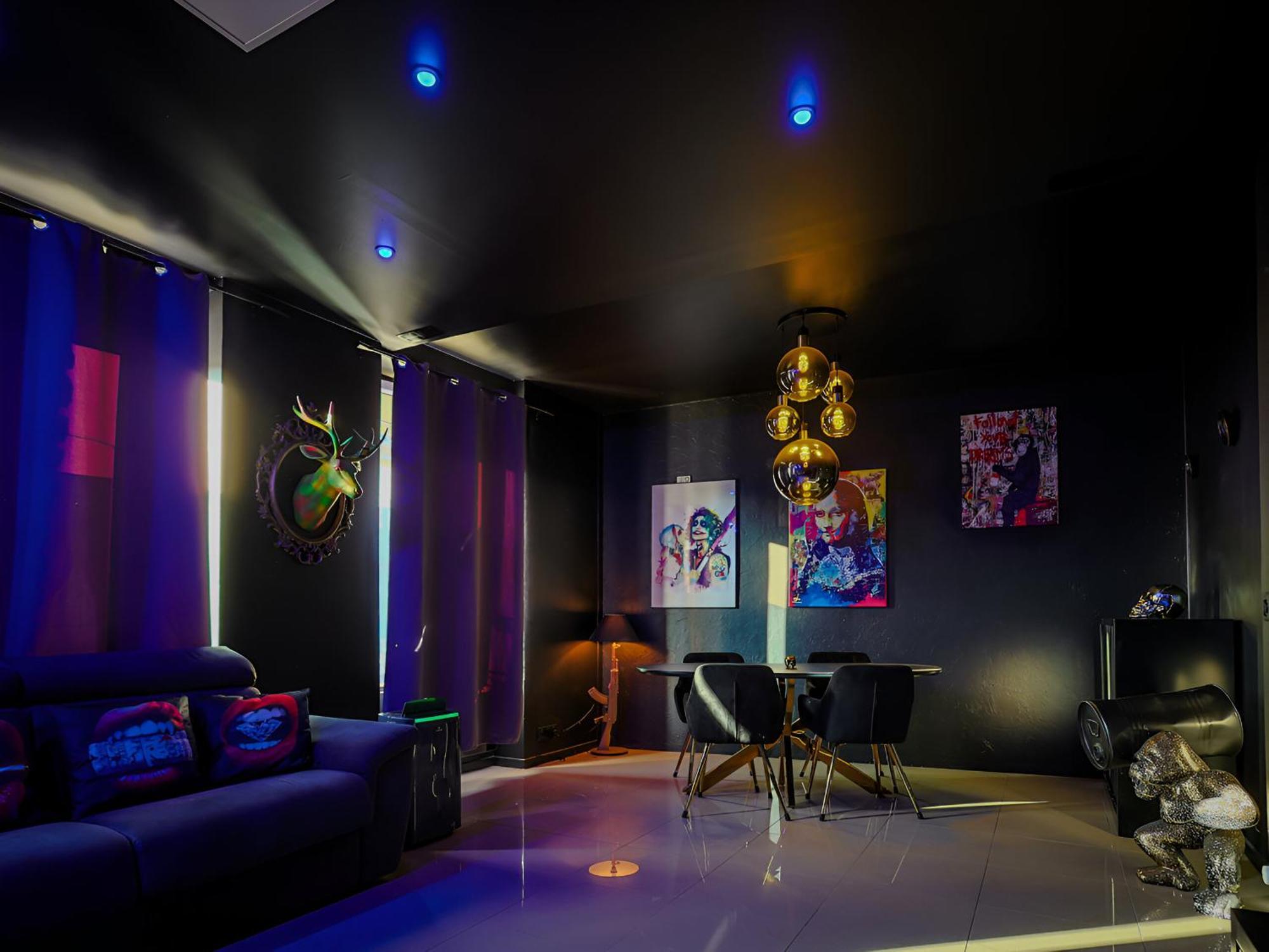 Appartement Pop Art - Asterix,Cdg,Chantilly,Disney La Chapelle-en-Serval Exterior foto