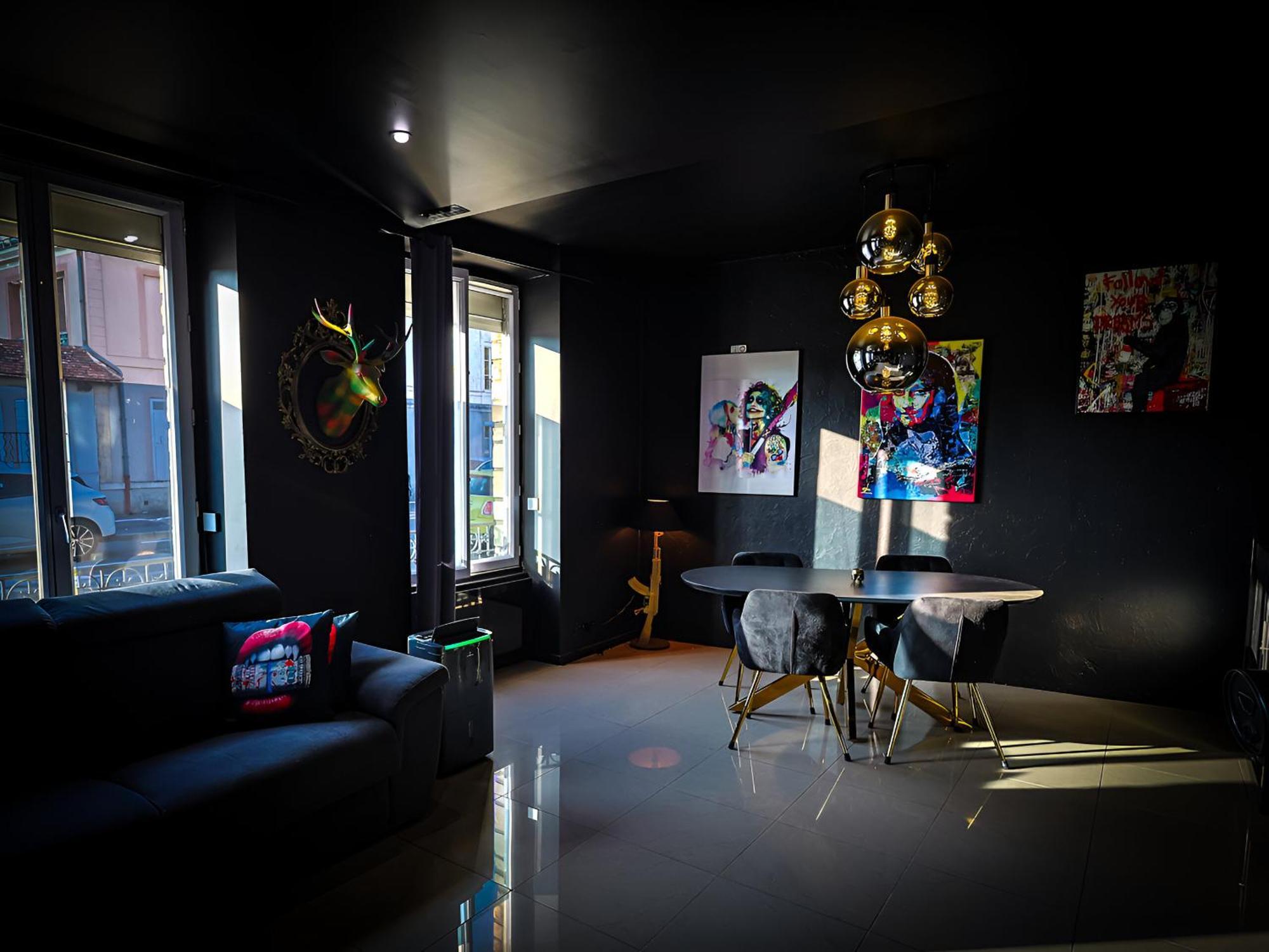 Appartement Pop Art - Asterix,Cdg,Chantilly,Disney La Chapelle-en-Serval Exterior foto