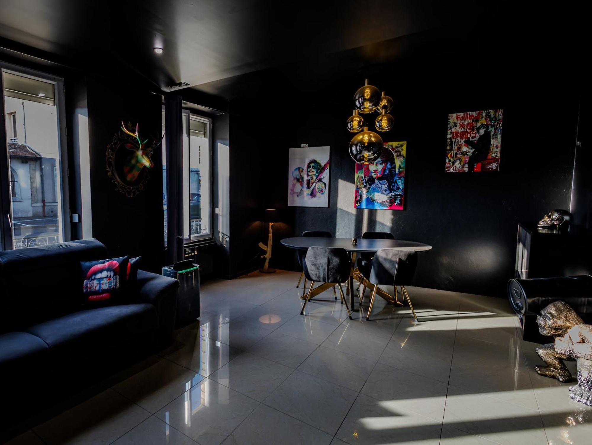 Appartement Pop Art - Asterix,Cdg,Chantilly,Disney La Chapelle-en-Serval Exterior foto